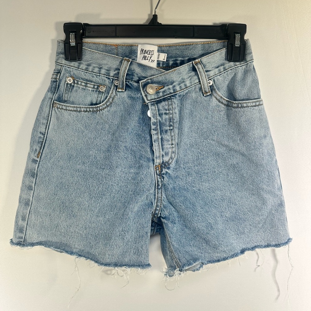 Princess Polly Light Wash Raw Hem Denim Shorts